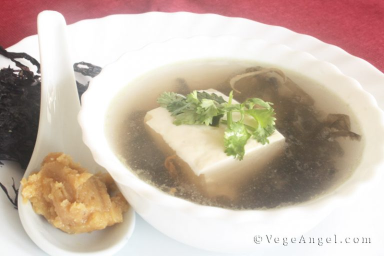 Vegan Recipe: Tofu, Nori and Miso Soup | Vege Angel
